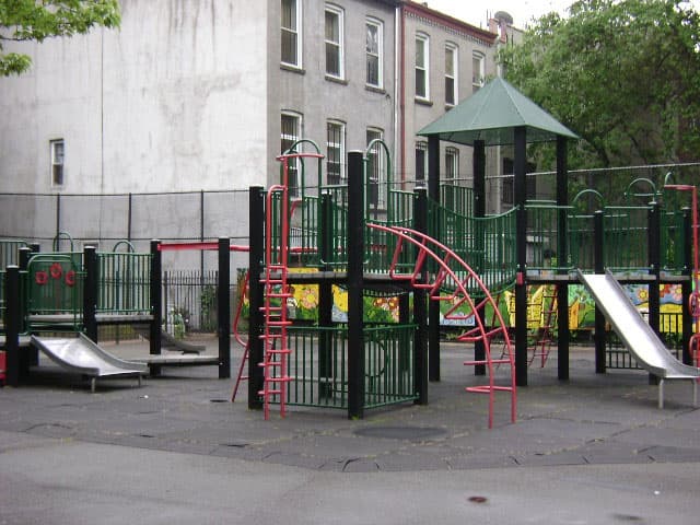 Decatur Playground tennis courts 3